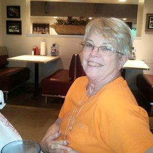 Meet your Posher, Joy